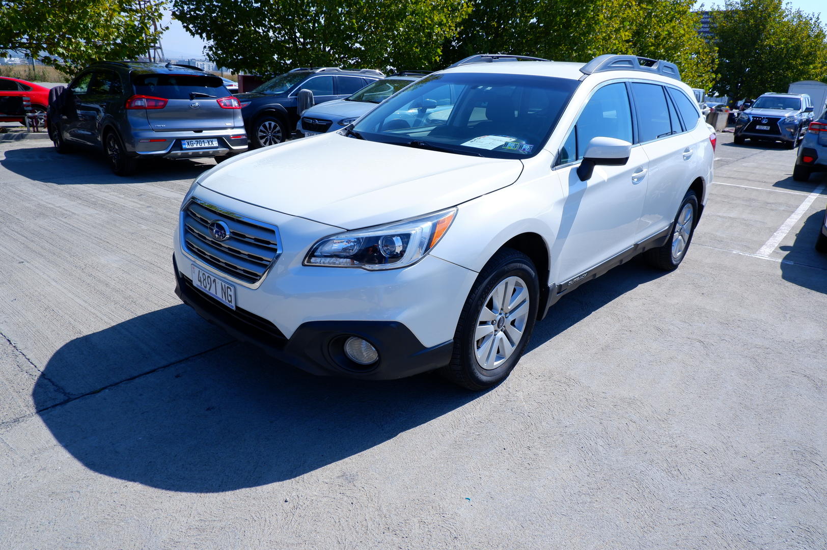 Subaru Outback 2015 — photo 2