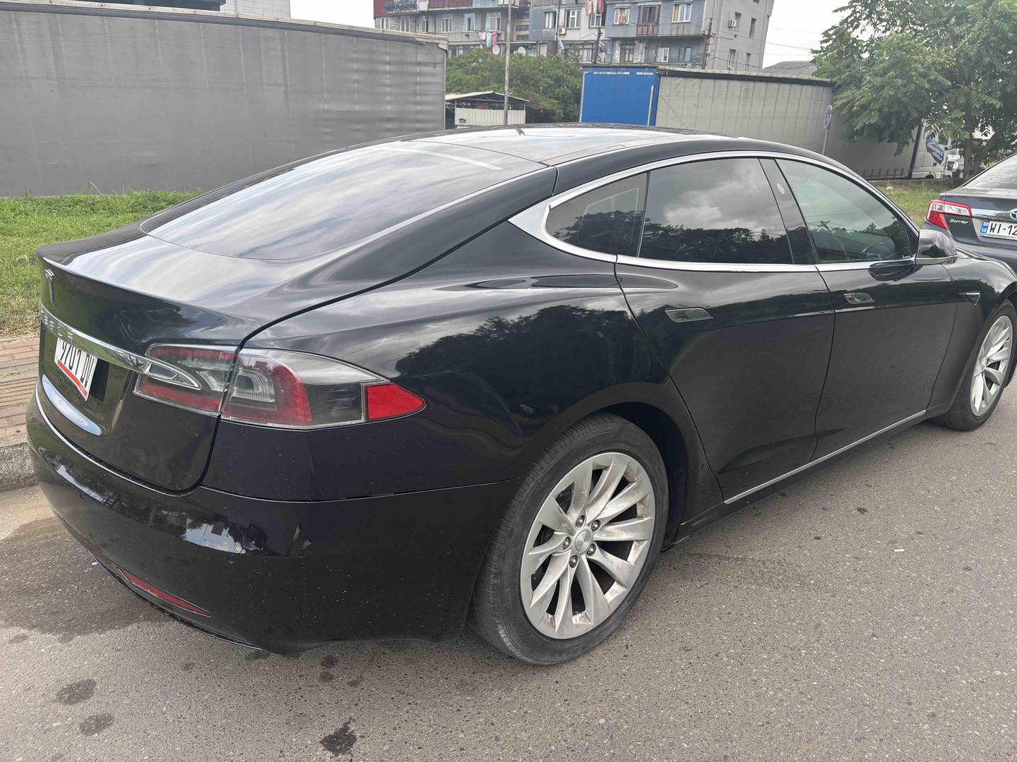 Tesla Model S