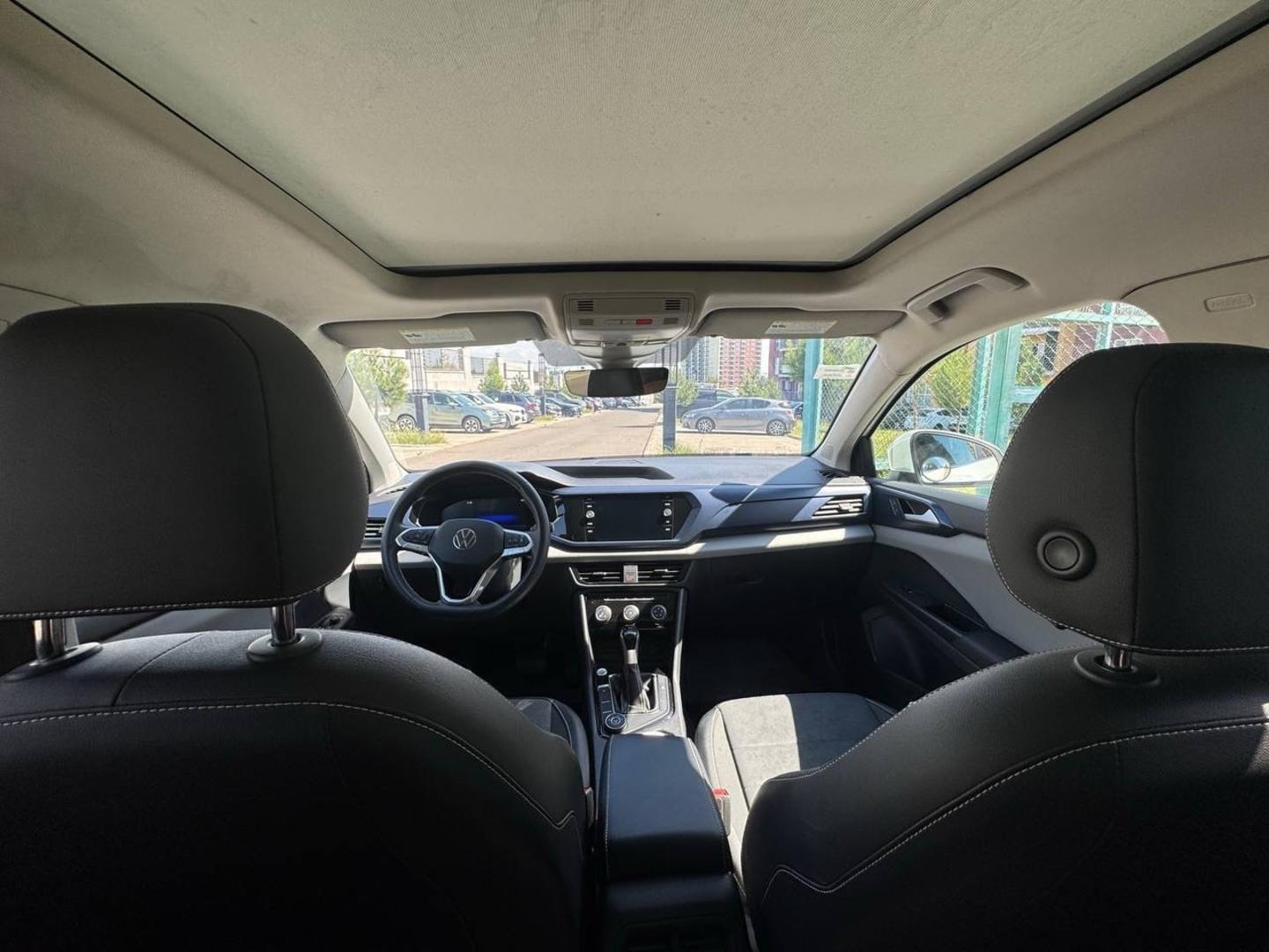 Volkswagen Taos