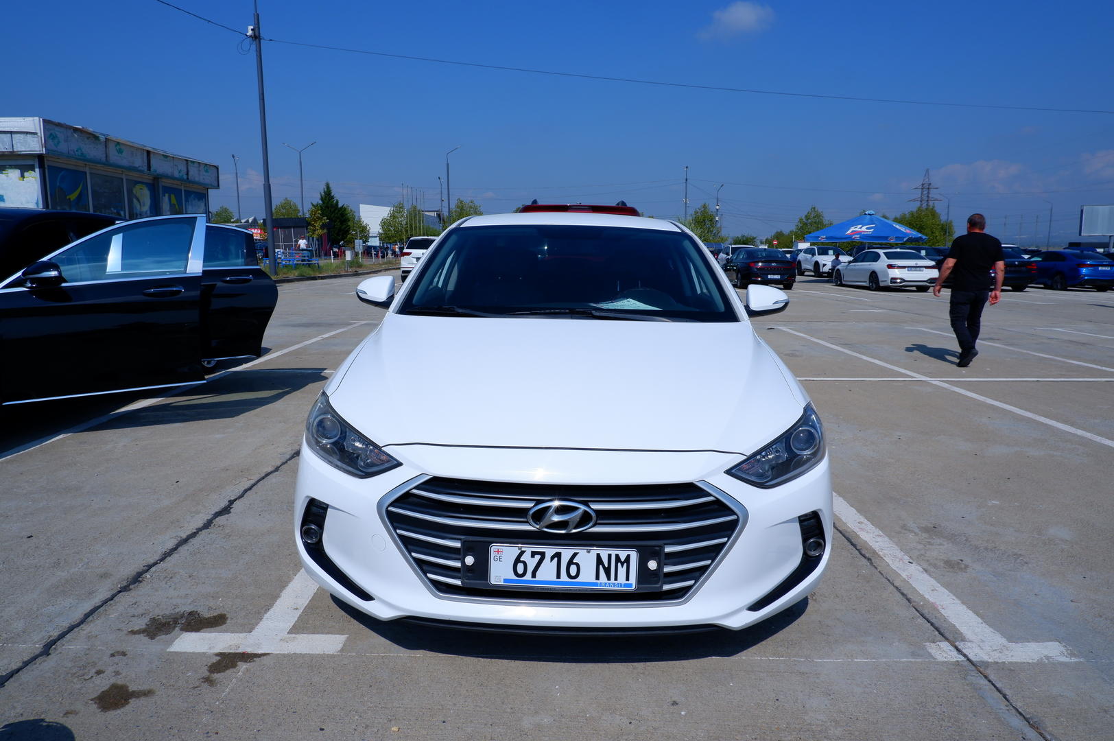 Hyundai avante 2018 — photo 2