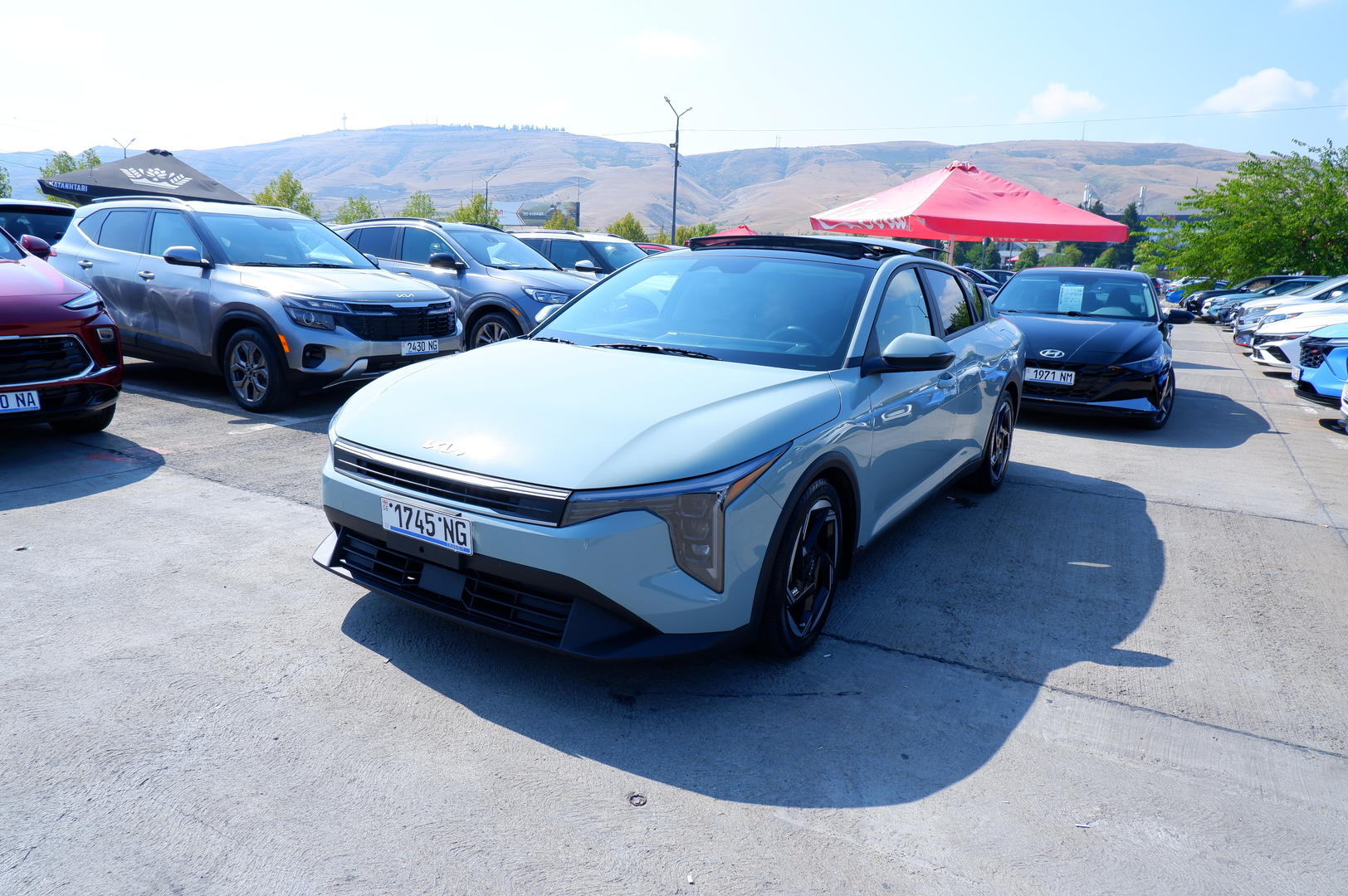 Kia K4