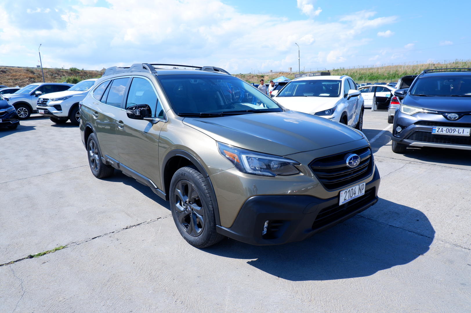 Subaru Outback 2020 — photo 2