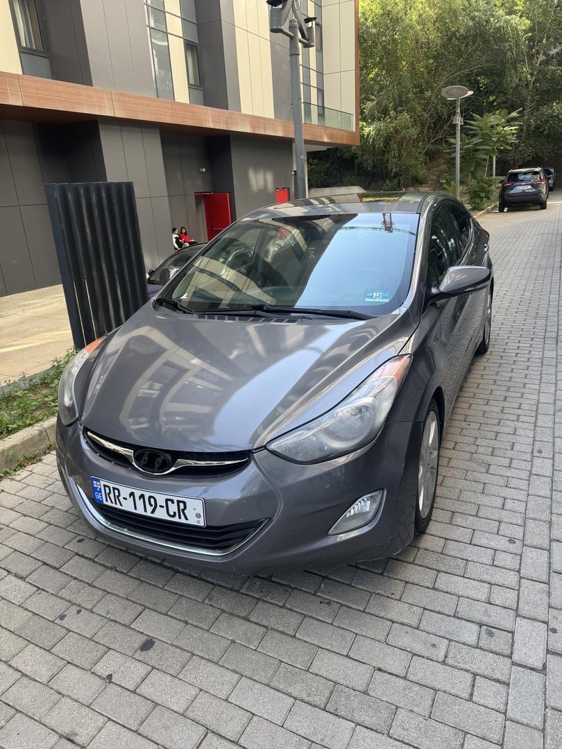 Hyundai Elantra 2013 — photo 2