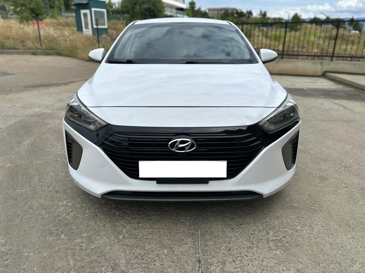 Hyundai Ioniq