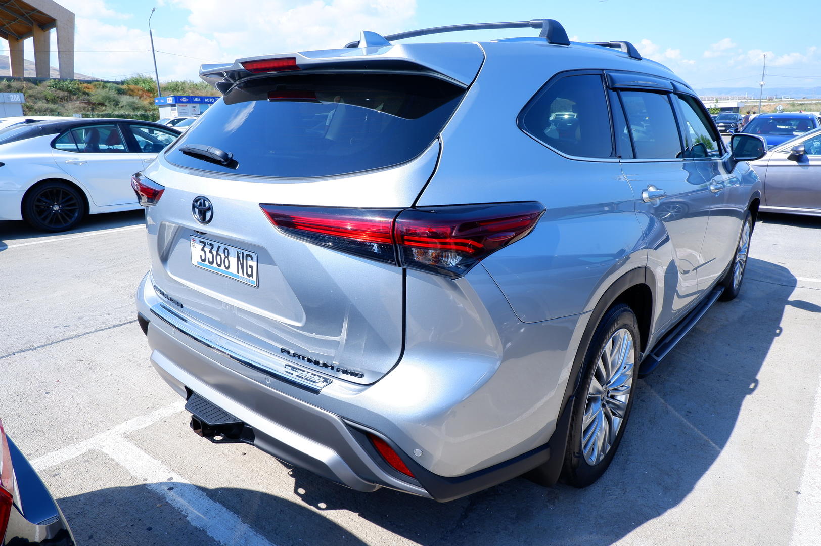 Toyota Highlander 2024 — photo 2
