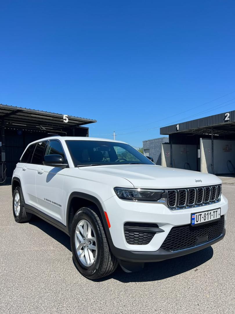 Jeep Grand Cherokee 2025 — photo 2