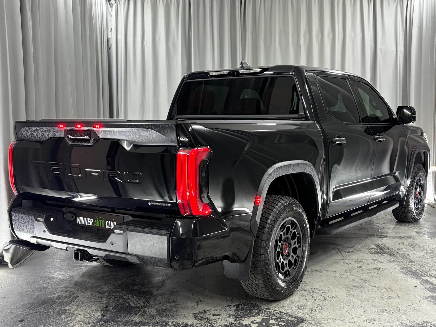 Toyota Tundra 2025 — photo 2