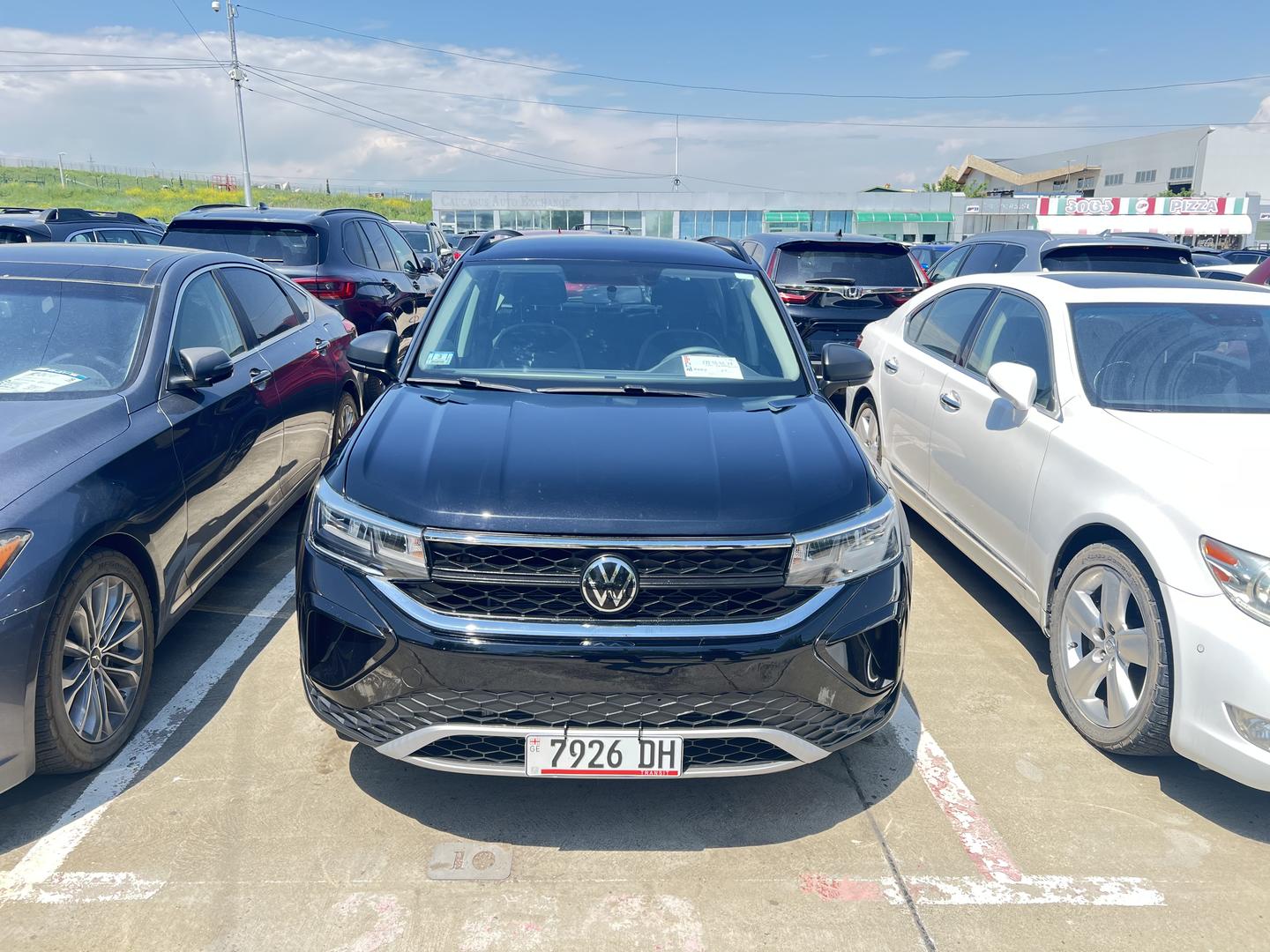 Volkswagen Taos 2022 — photo 2
