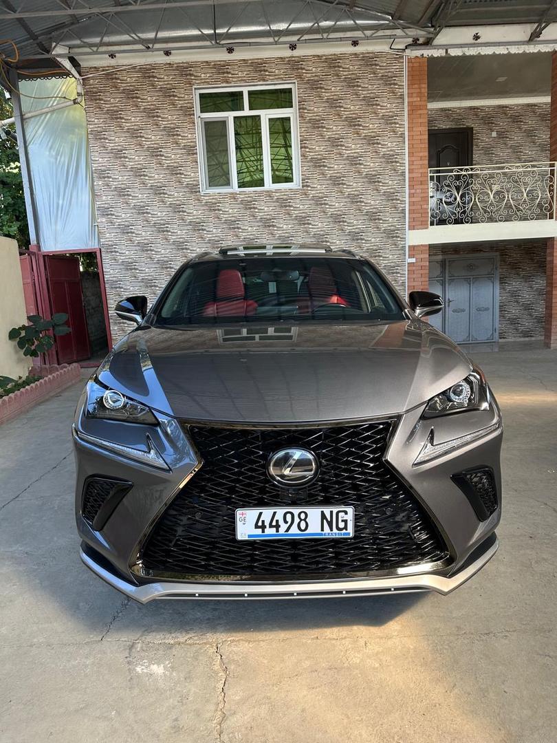 Lexus NX 300