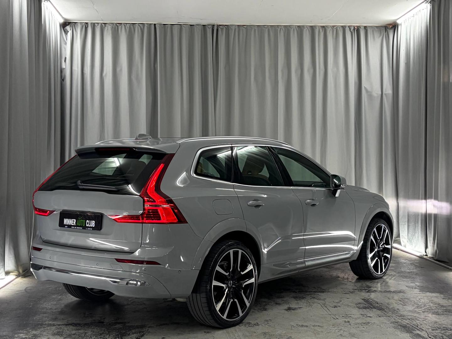 Volvo XC60 2024 — photo 2