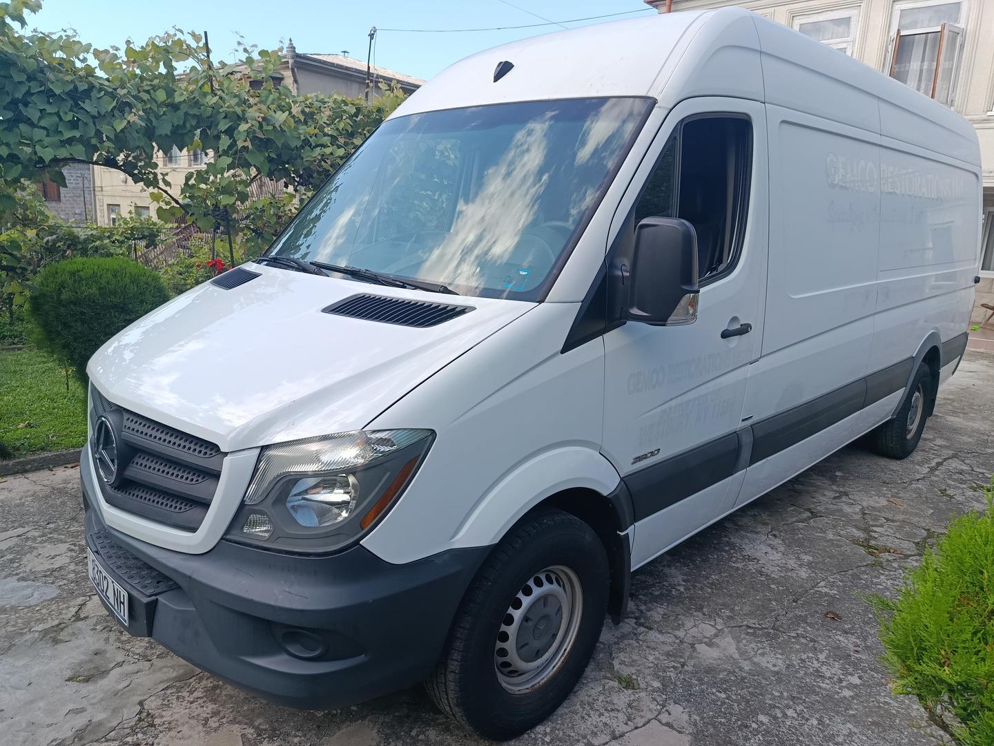 Mercedes-Benz Sprinter