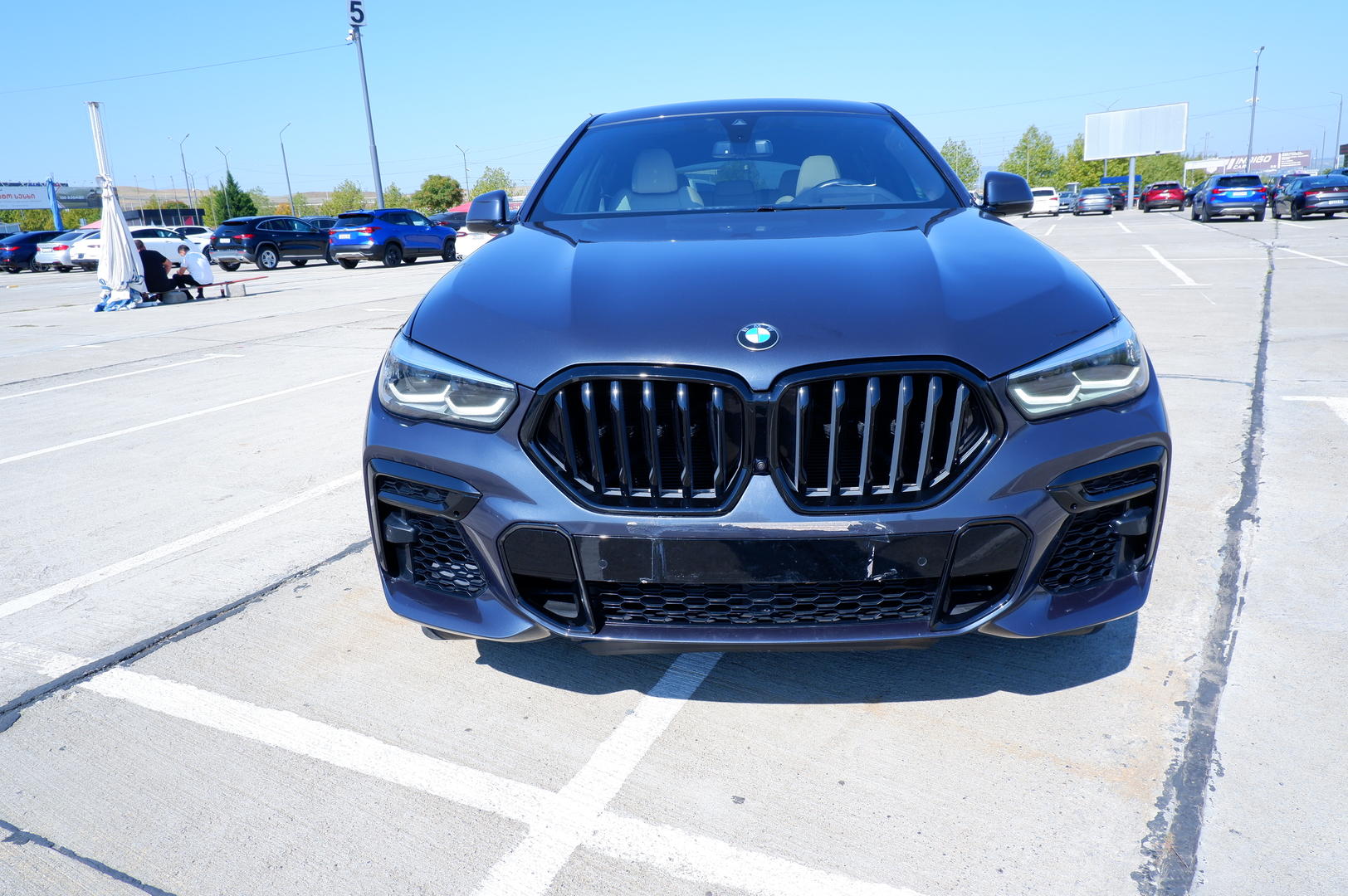 BMW X6 2022 — photo 2