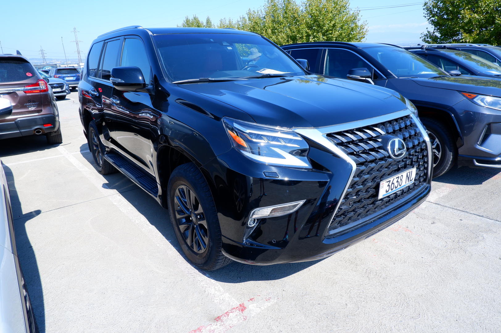 Lexus GX 460 2020 — photo 2