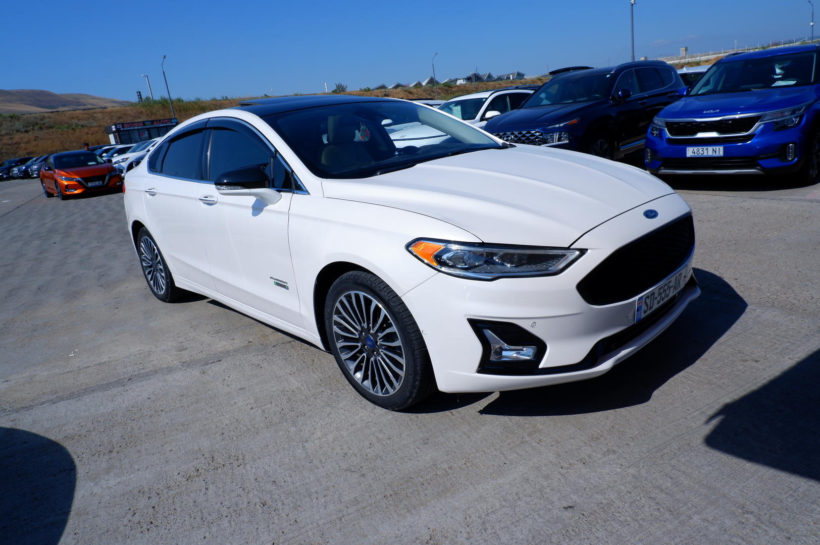 Ford Fusion 2017 — photo 2