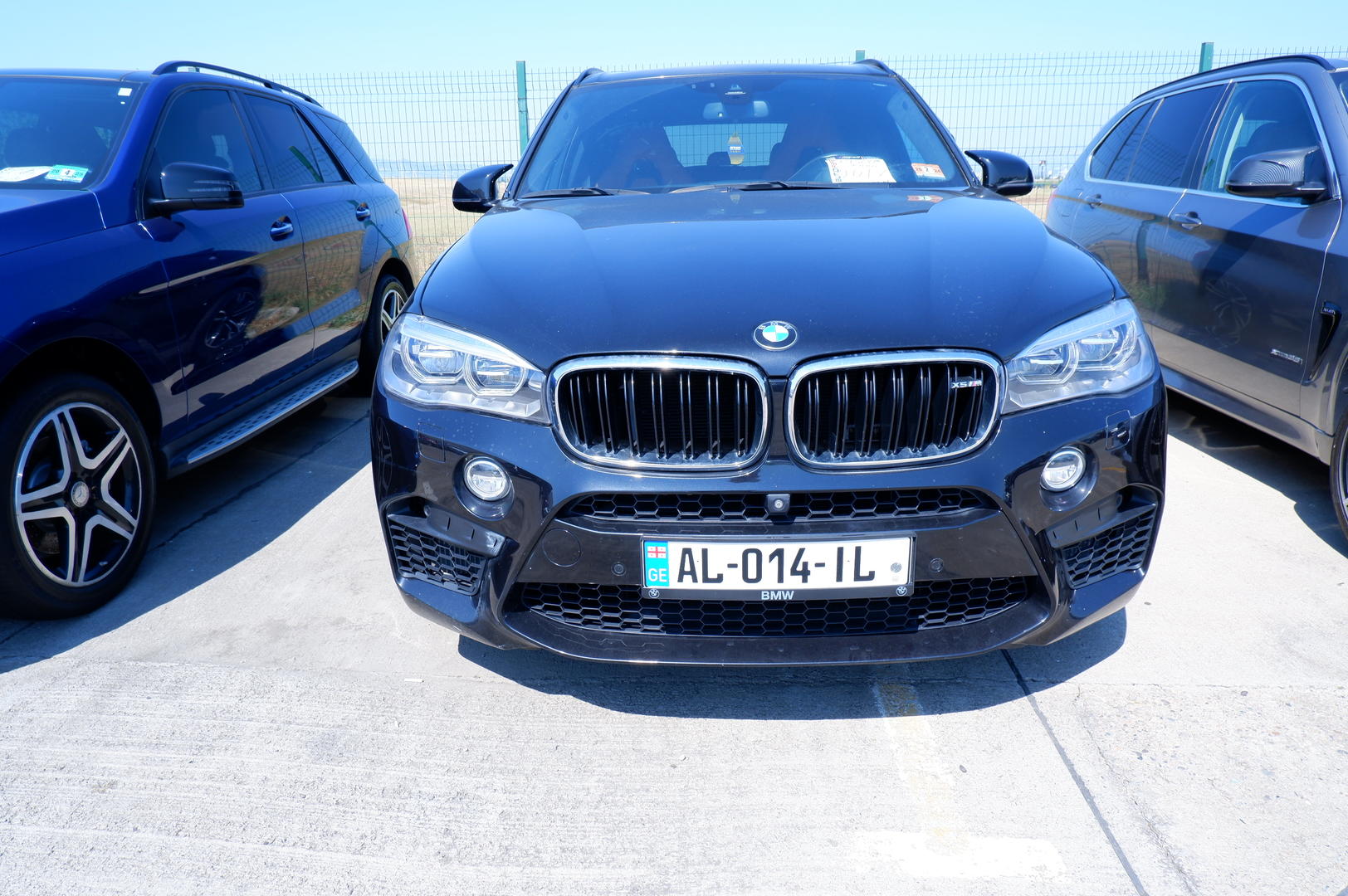 BMW X5 2017 — photo 2