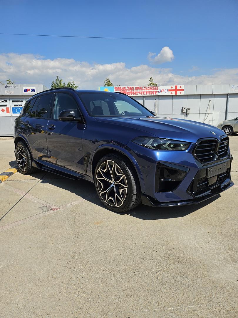 BMW X5 2021 — photo 2