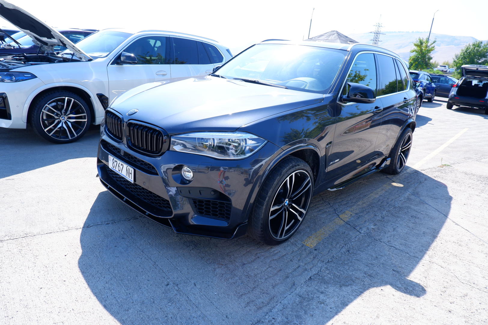 BMW X5 2015 — photo 2
