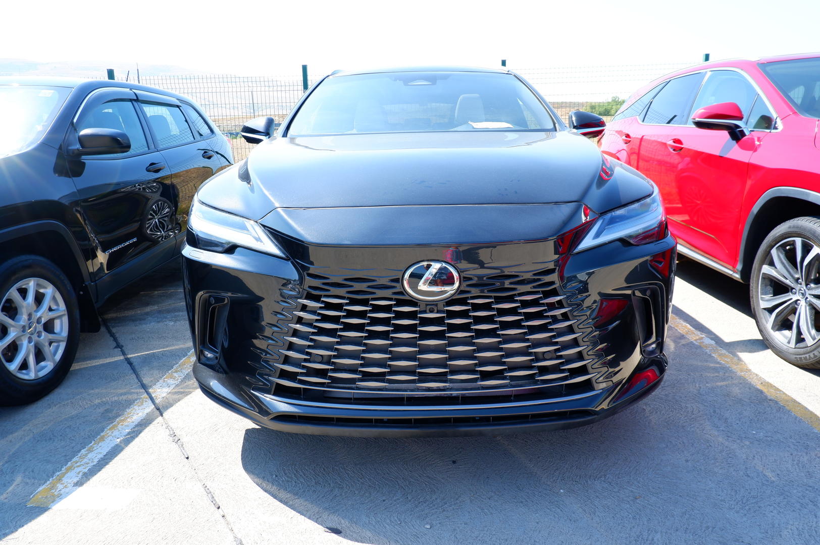 Lexus RX 350 2024 — photo 2