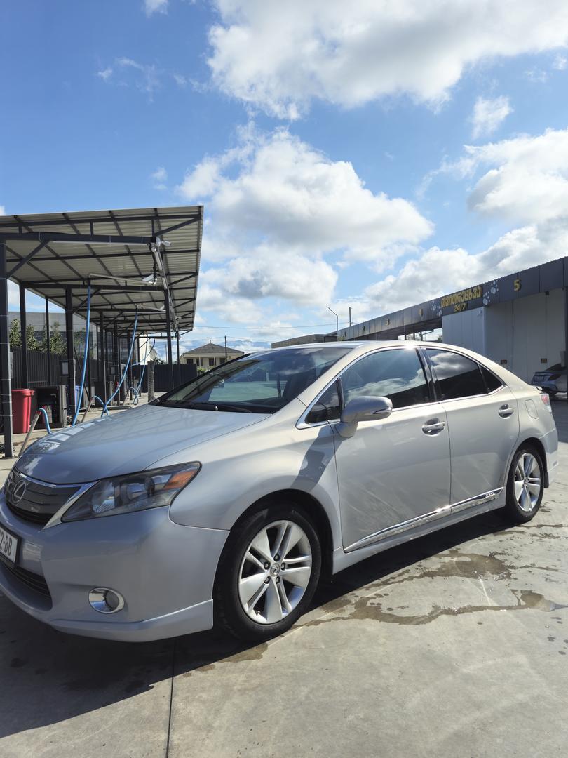 Lexus HS 250h