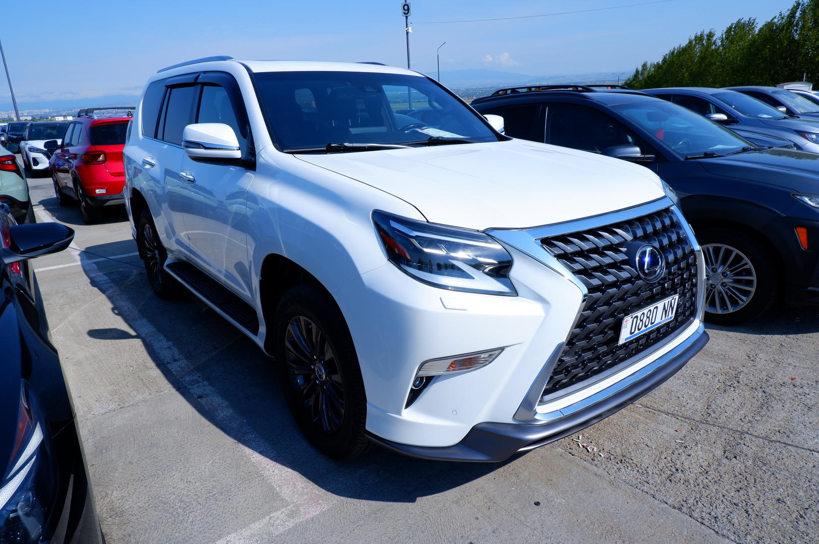 Lexus GX 460 2023 — photo 2