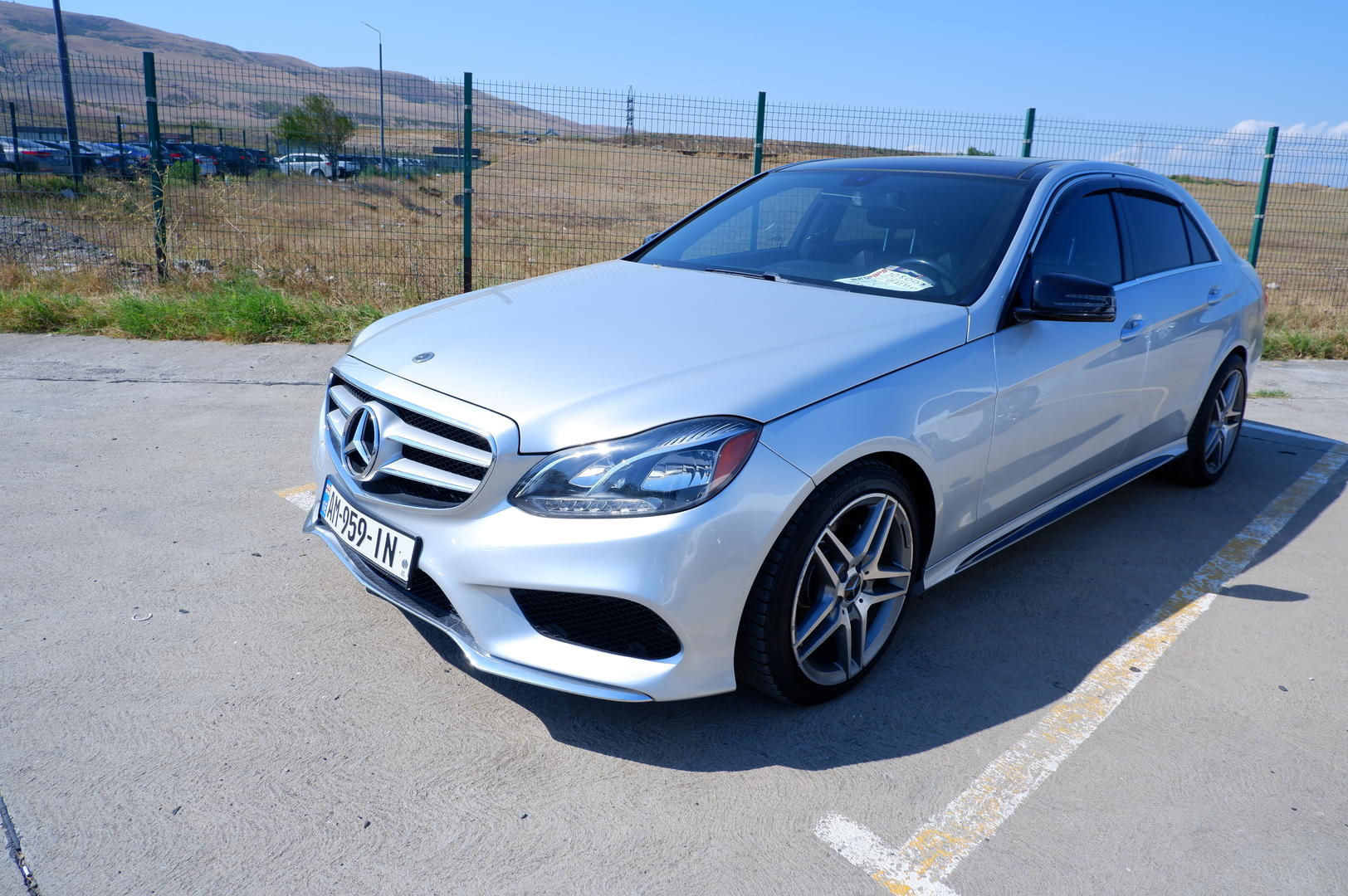 Mercedes-Benz E 350 2014 — photo 2