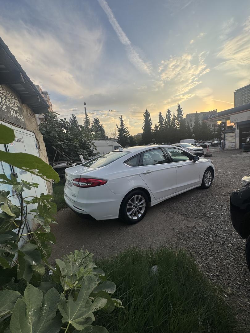 Ford Fusion