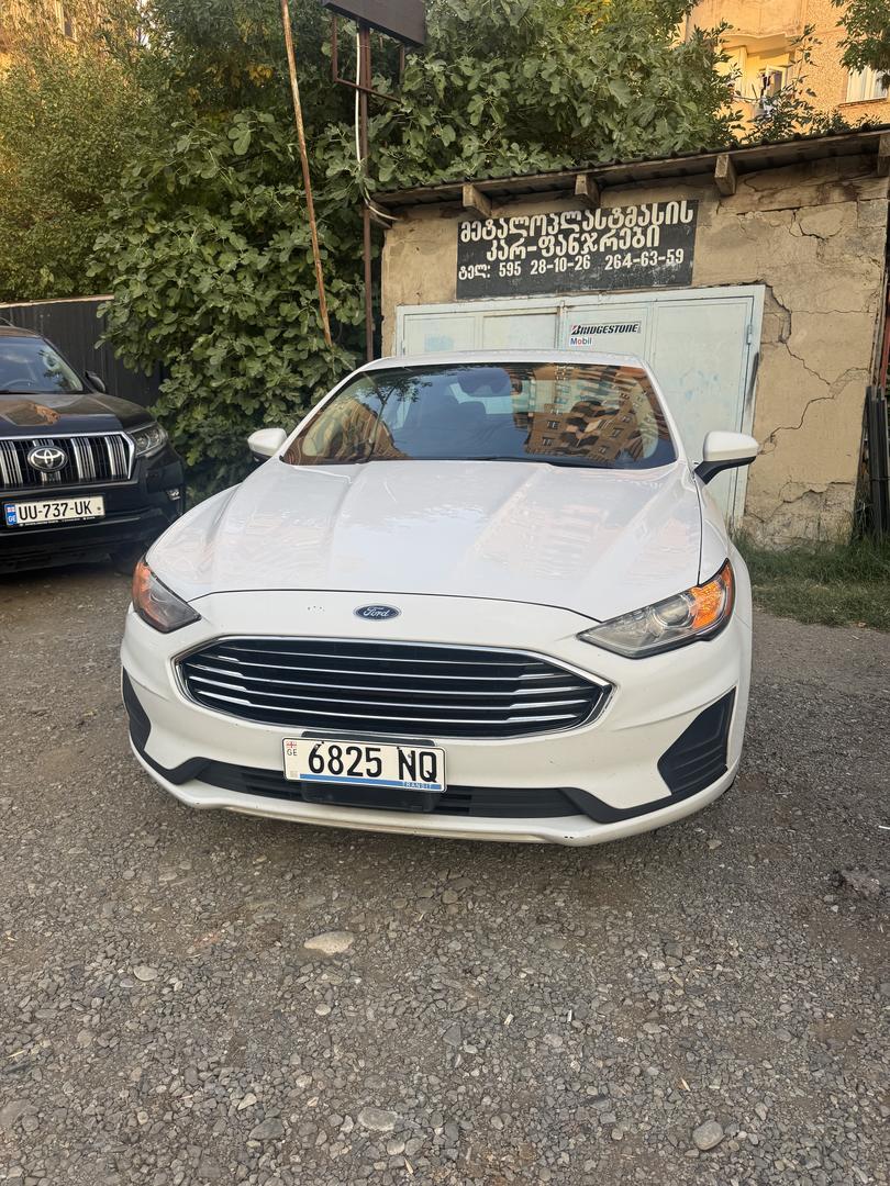 Ford Fusion 2020 — photo 2