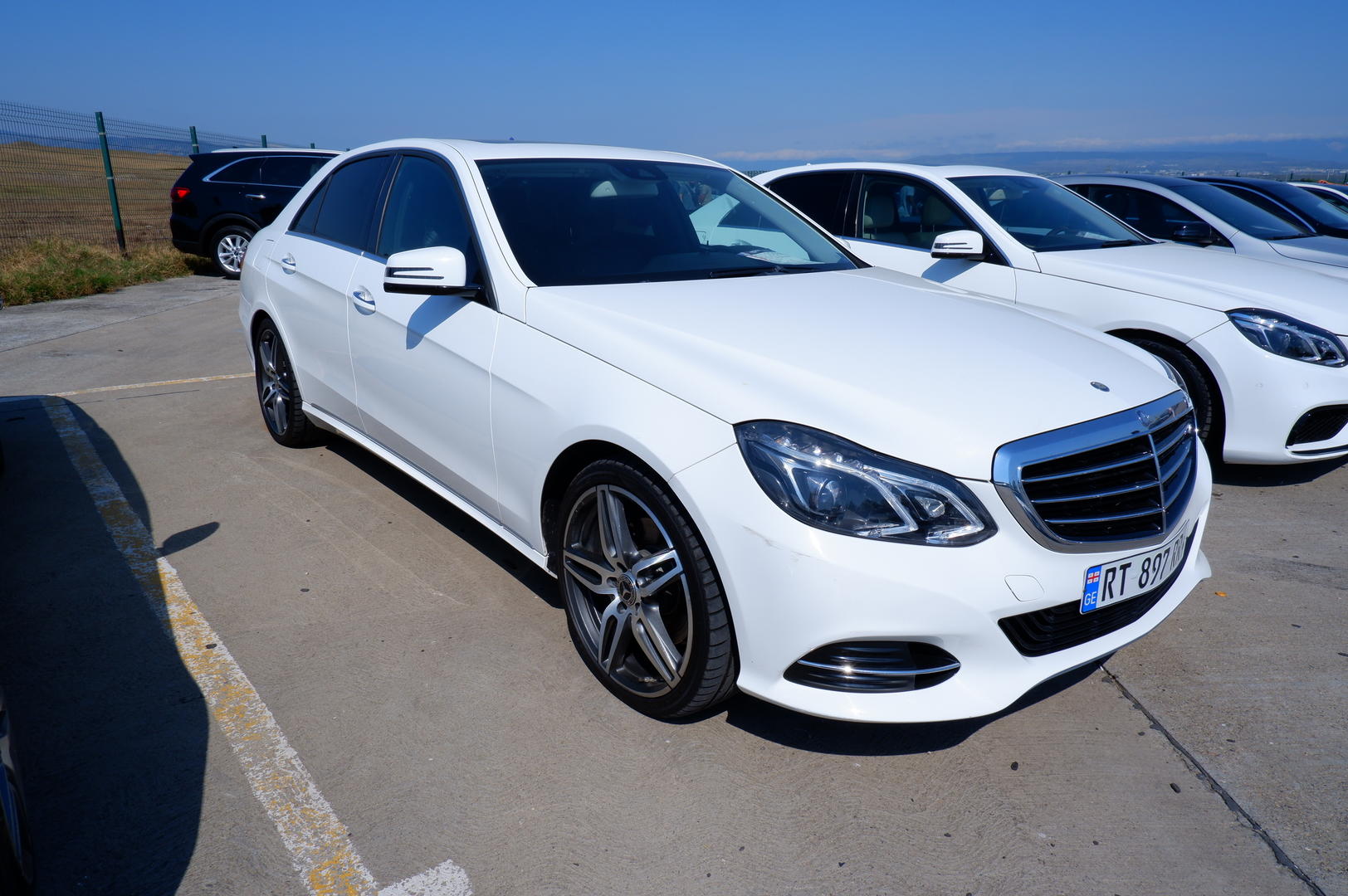 Mercedes-Benz E 350 2013 — photo 2