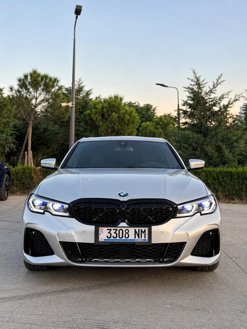 BMW 330 2021 — photo 2