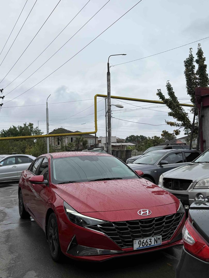 Hyundai Elantra