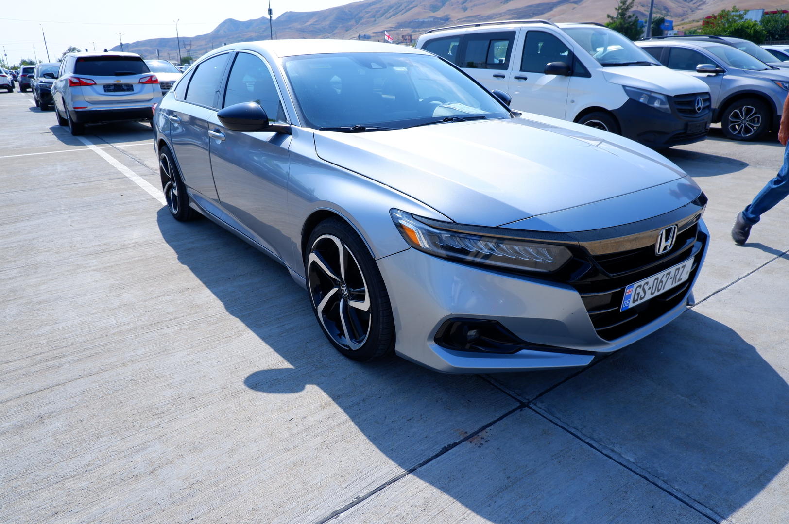Honda Accord 2021 — photo 2