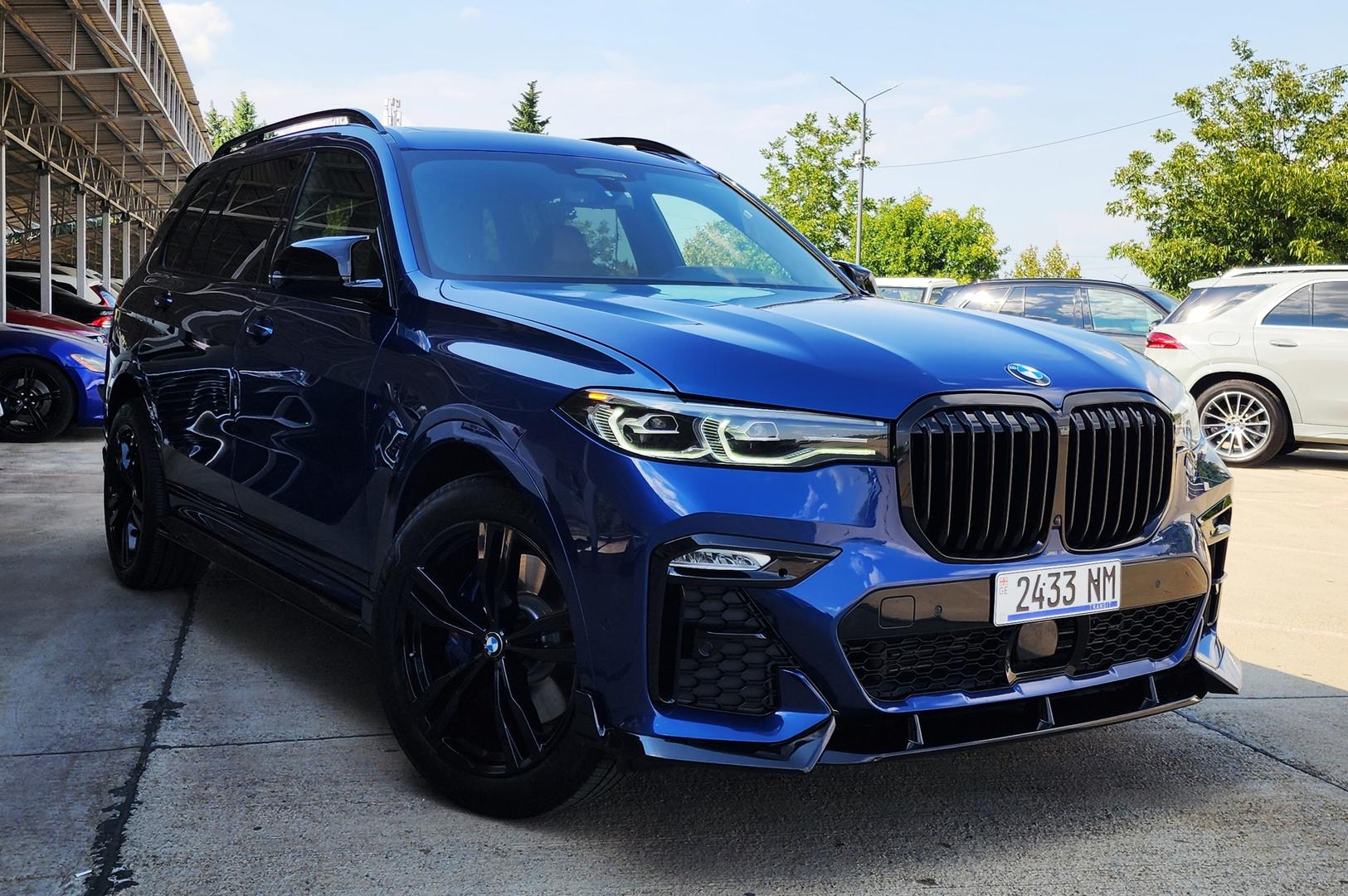 BMW X7