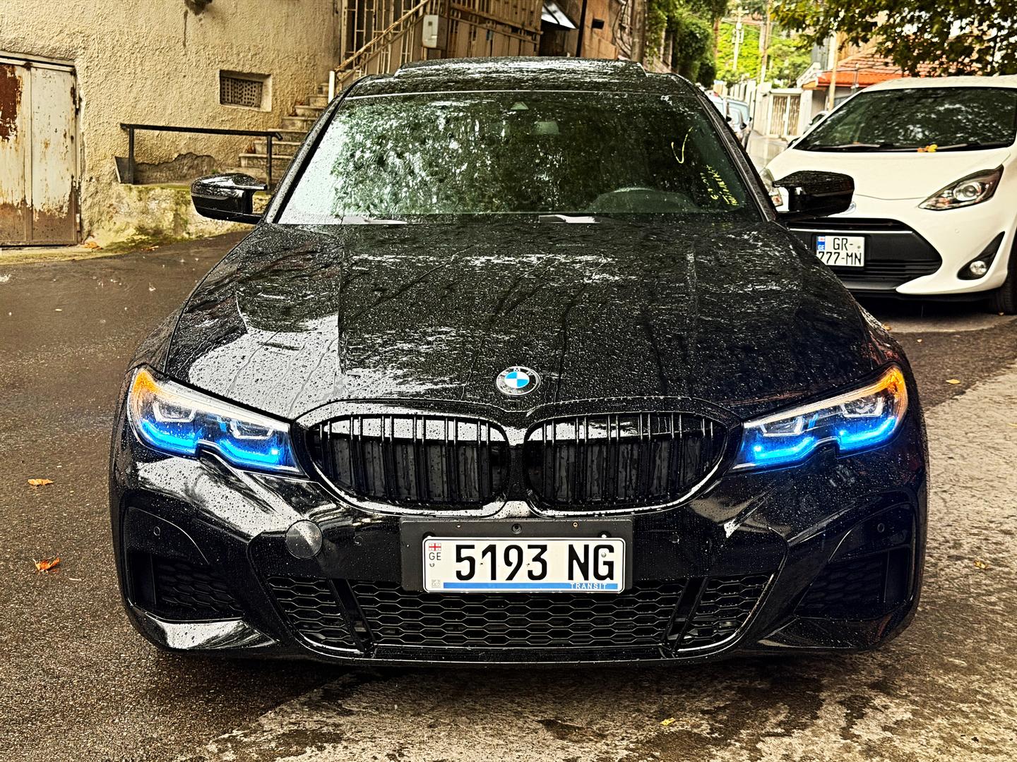 BMW 330