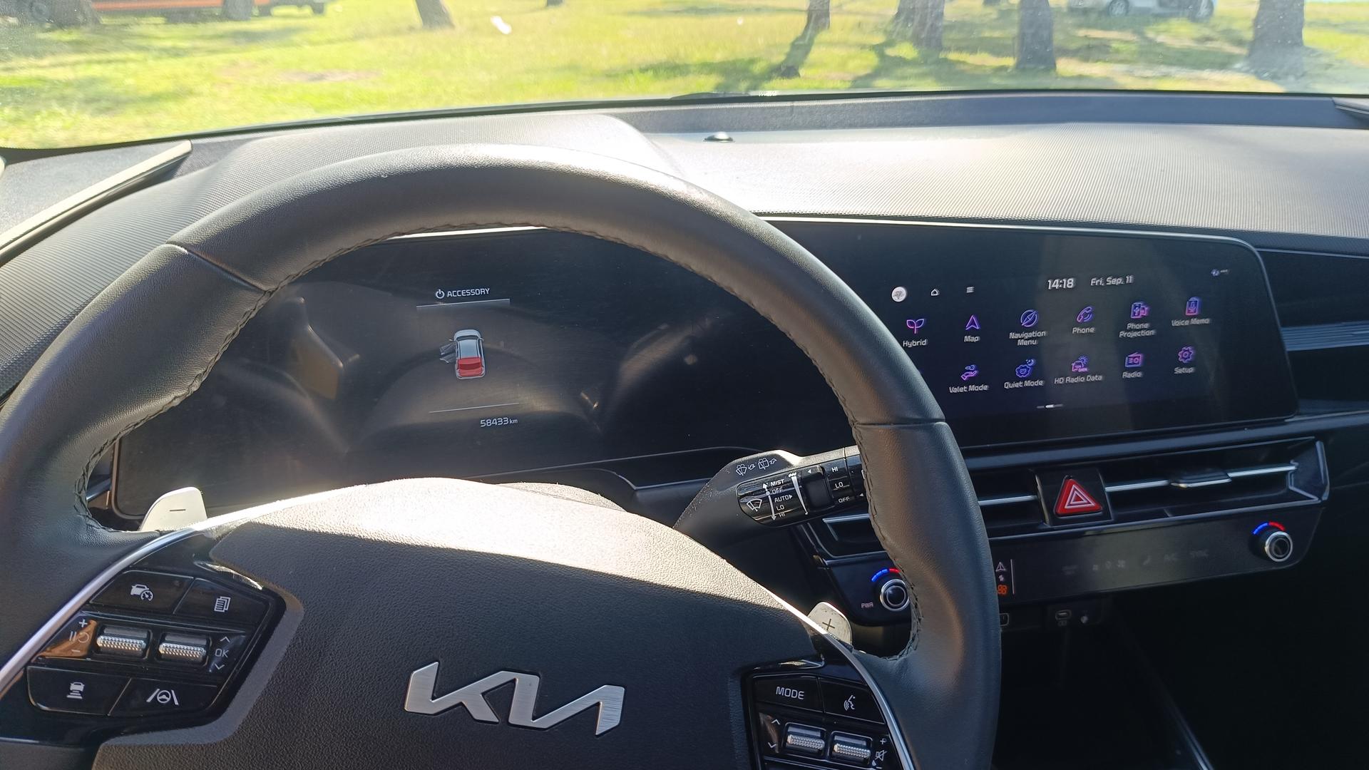 Kia Niro 2023 — photo 2
