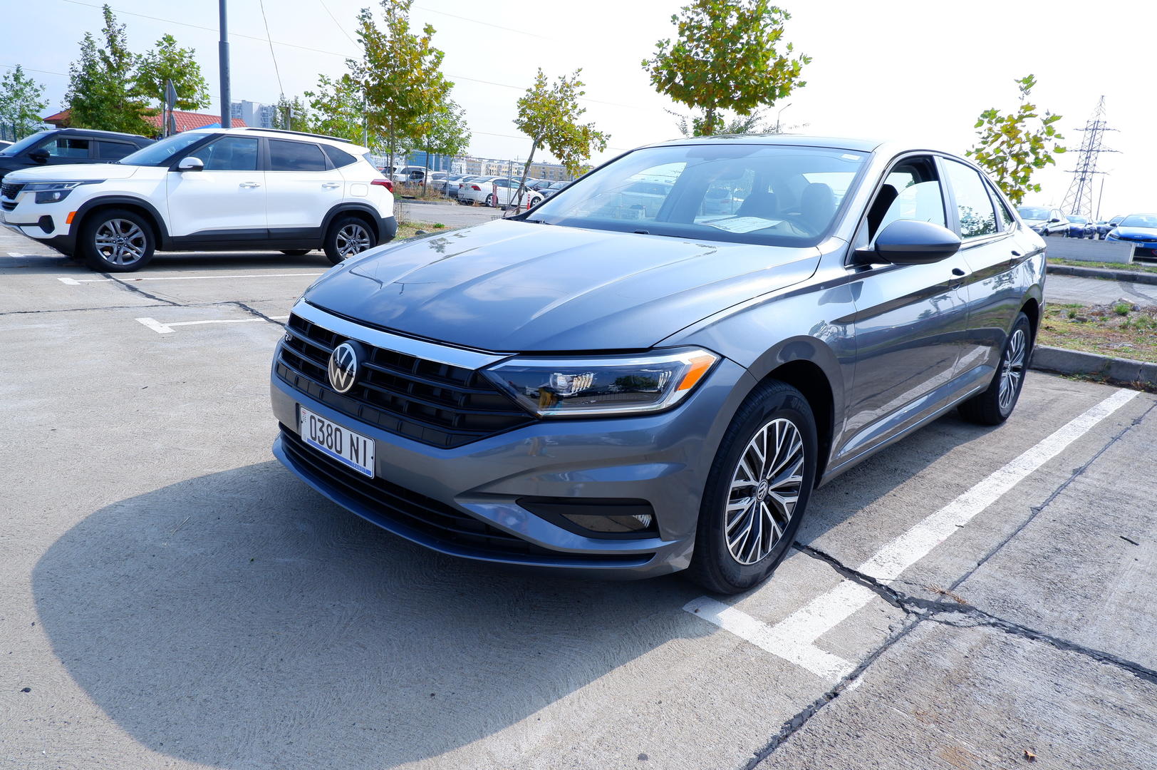 Volkswagen Jetta 2021 — photo 2