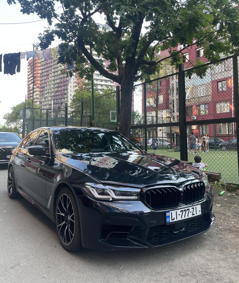 BMW 530