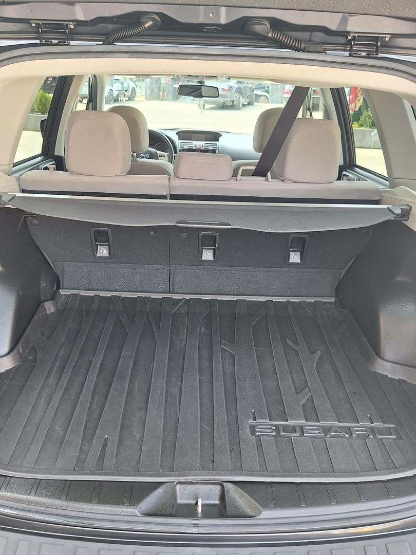Subaru Forester 2017 — photo 2