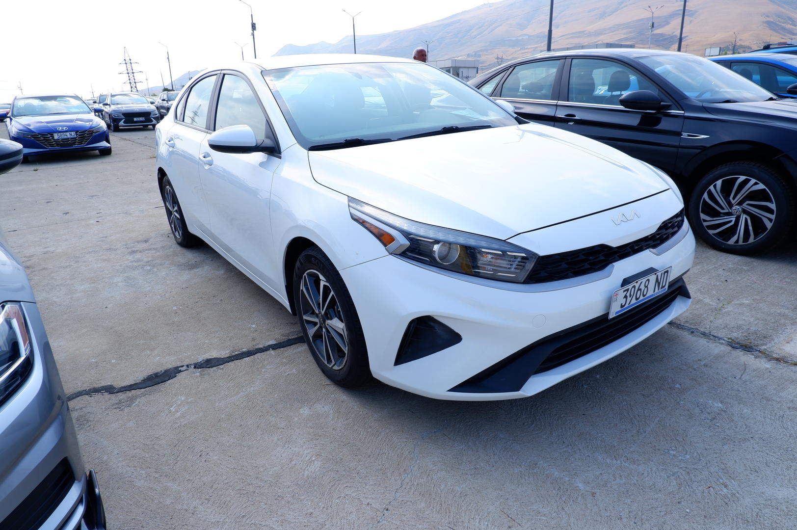 Kia Forte 2022 — photo 2