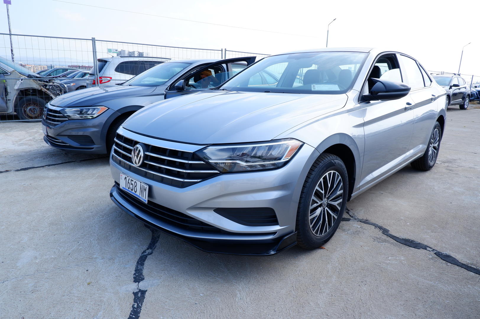 Volkswagen Jetta 2021 — photo 2