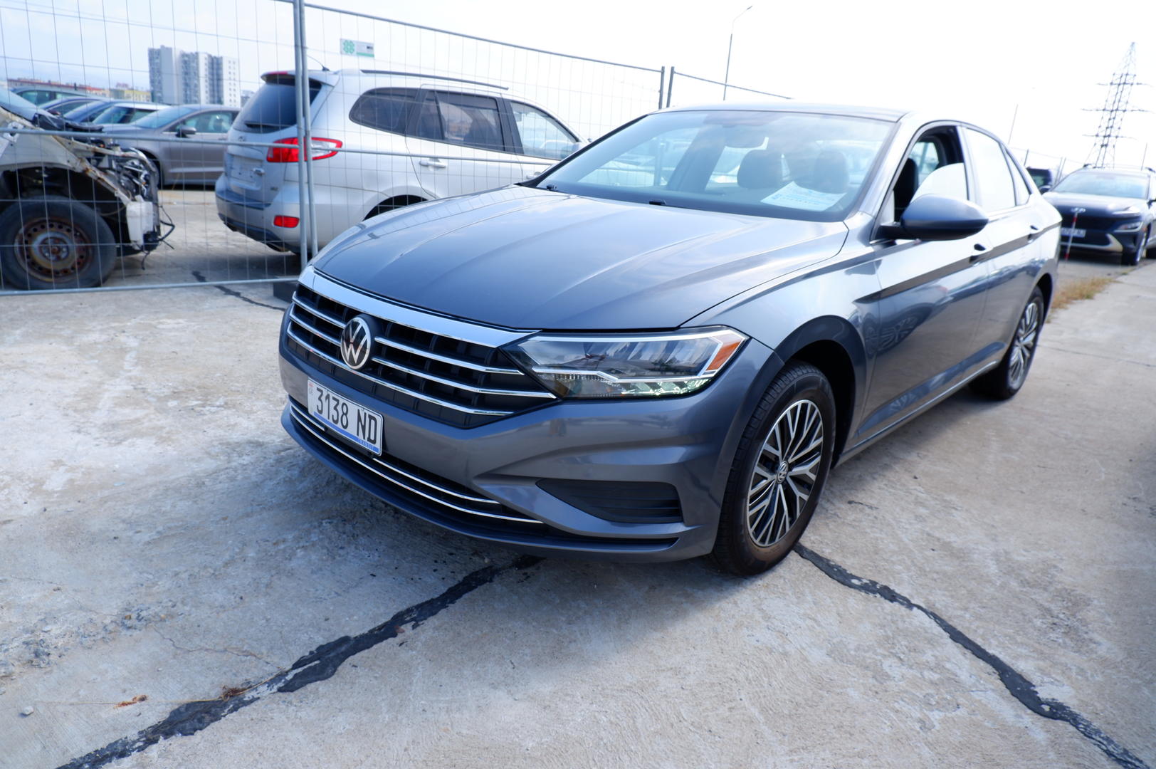Volkswagen Jetta 2021 — photo 2