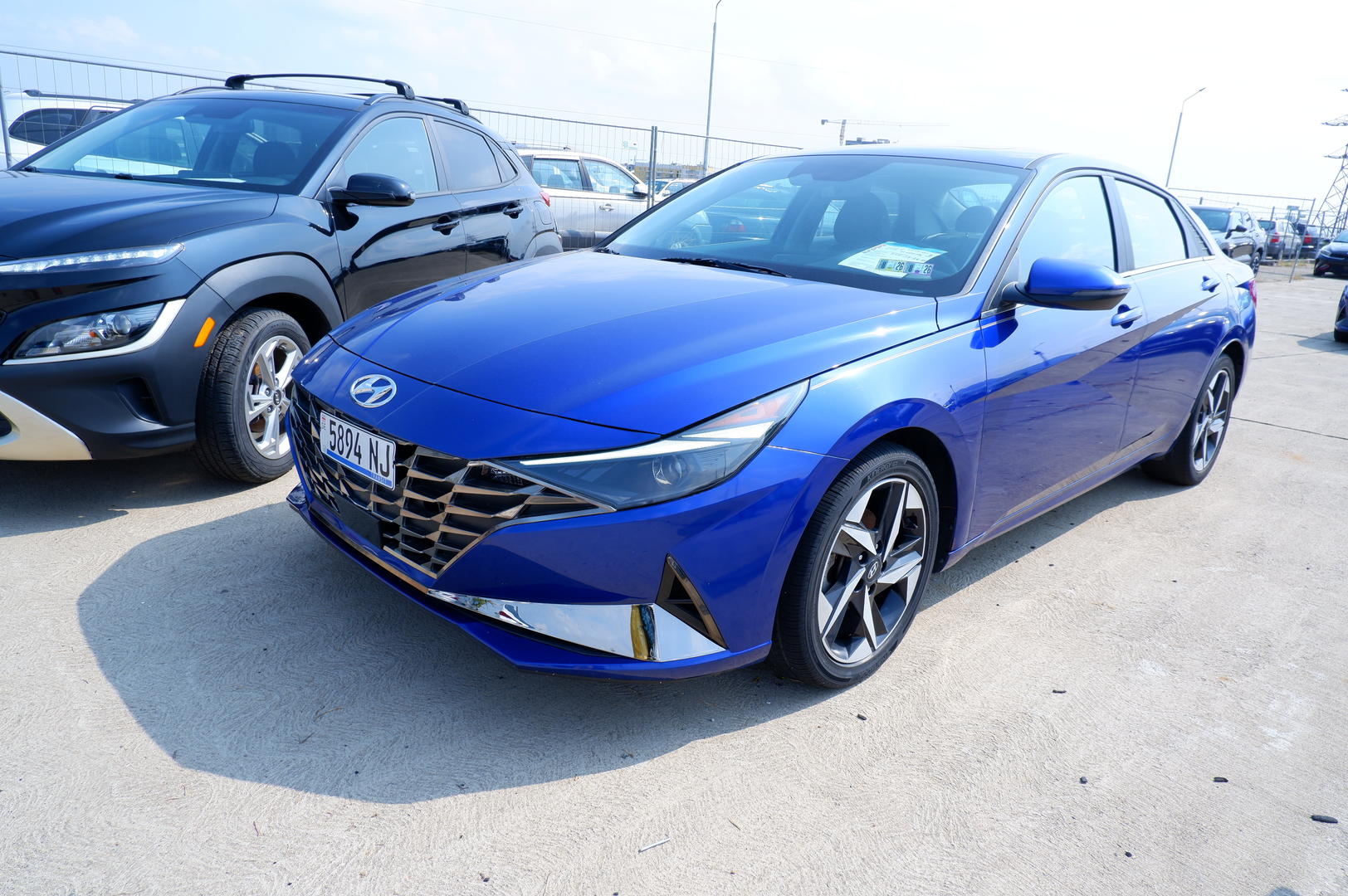 Hyundai Elantra 2021 — photo 2