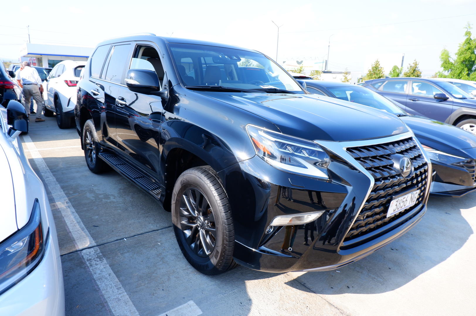 Lexus GX 460 2023 — photo 2