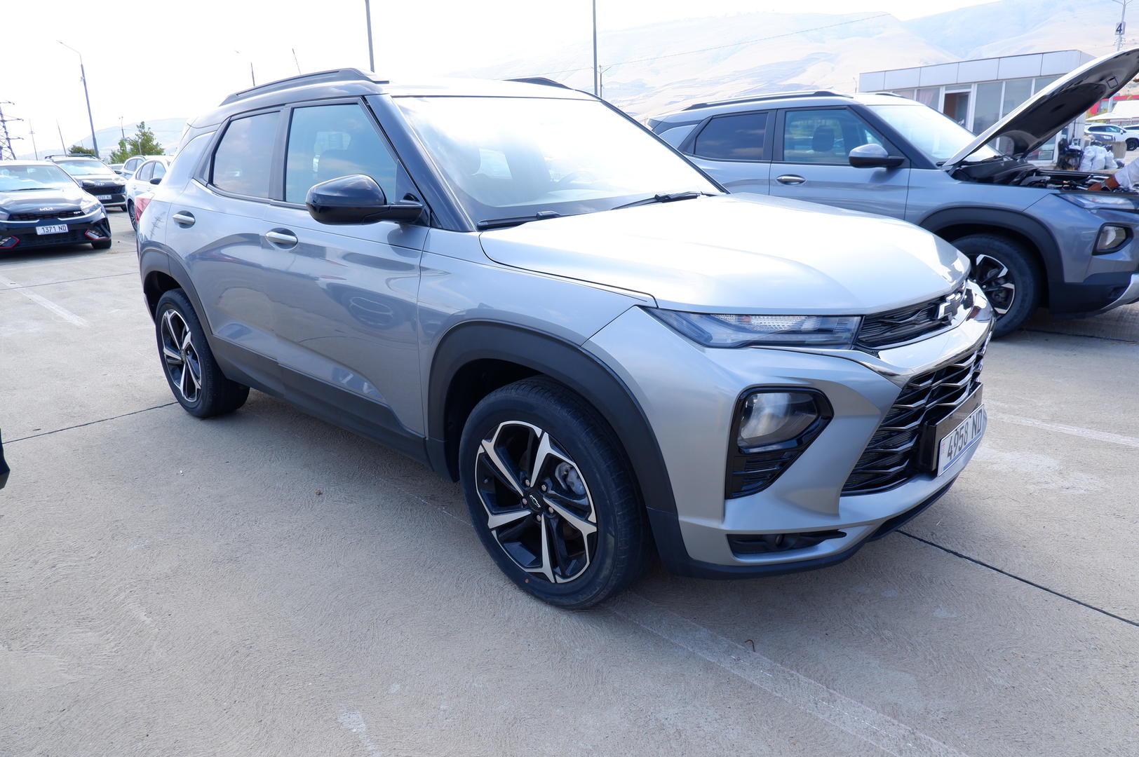 Chevrolet Trailblazer 2023 — photo 2