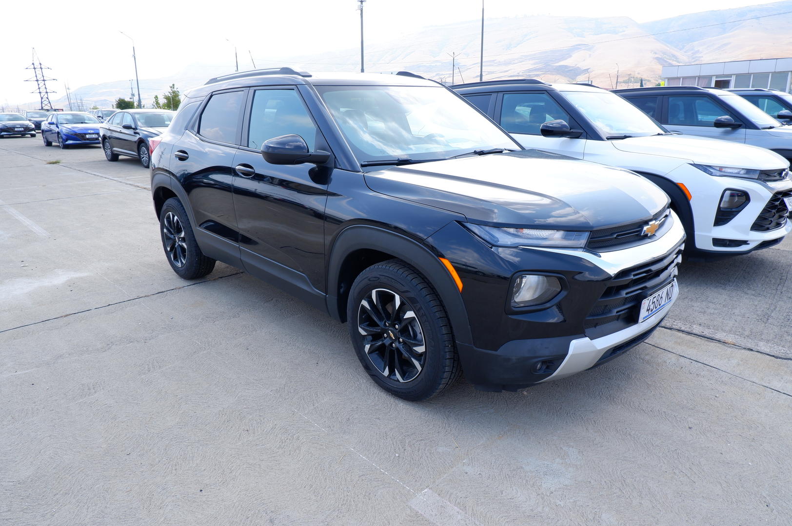 Chevrolet Trailblazer 2023 — photo 2