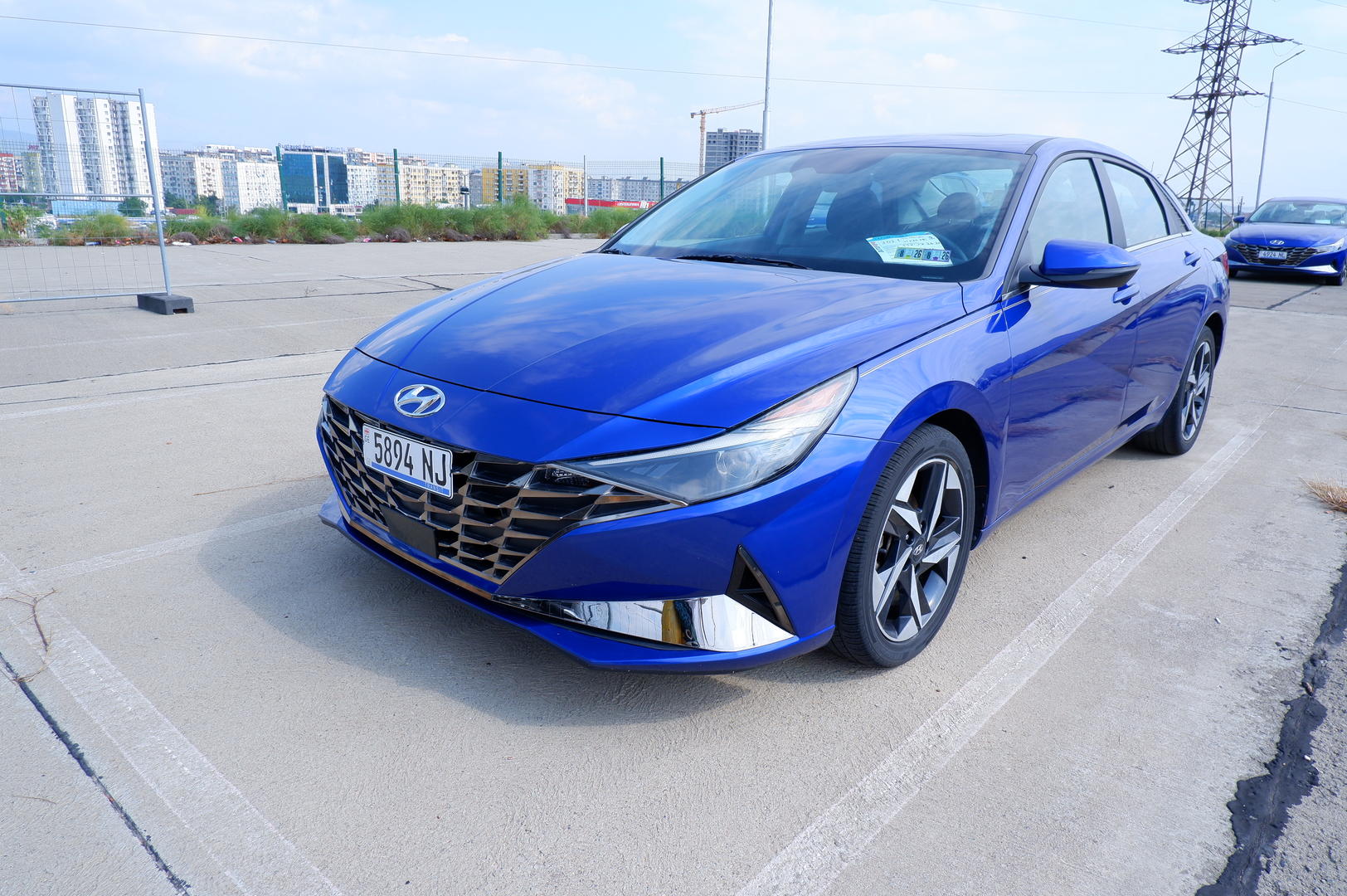 Hyundai Elantra 2021 — photo 2