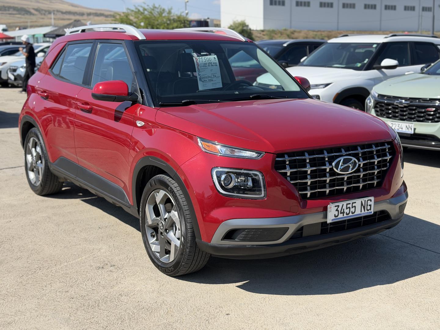 Hyundai Venue 2022 — photo 2