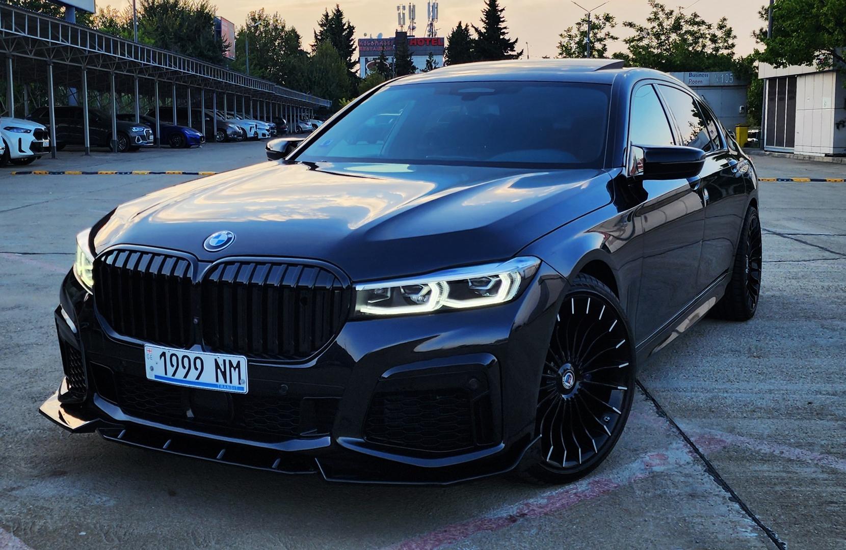BMW 740