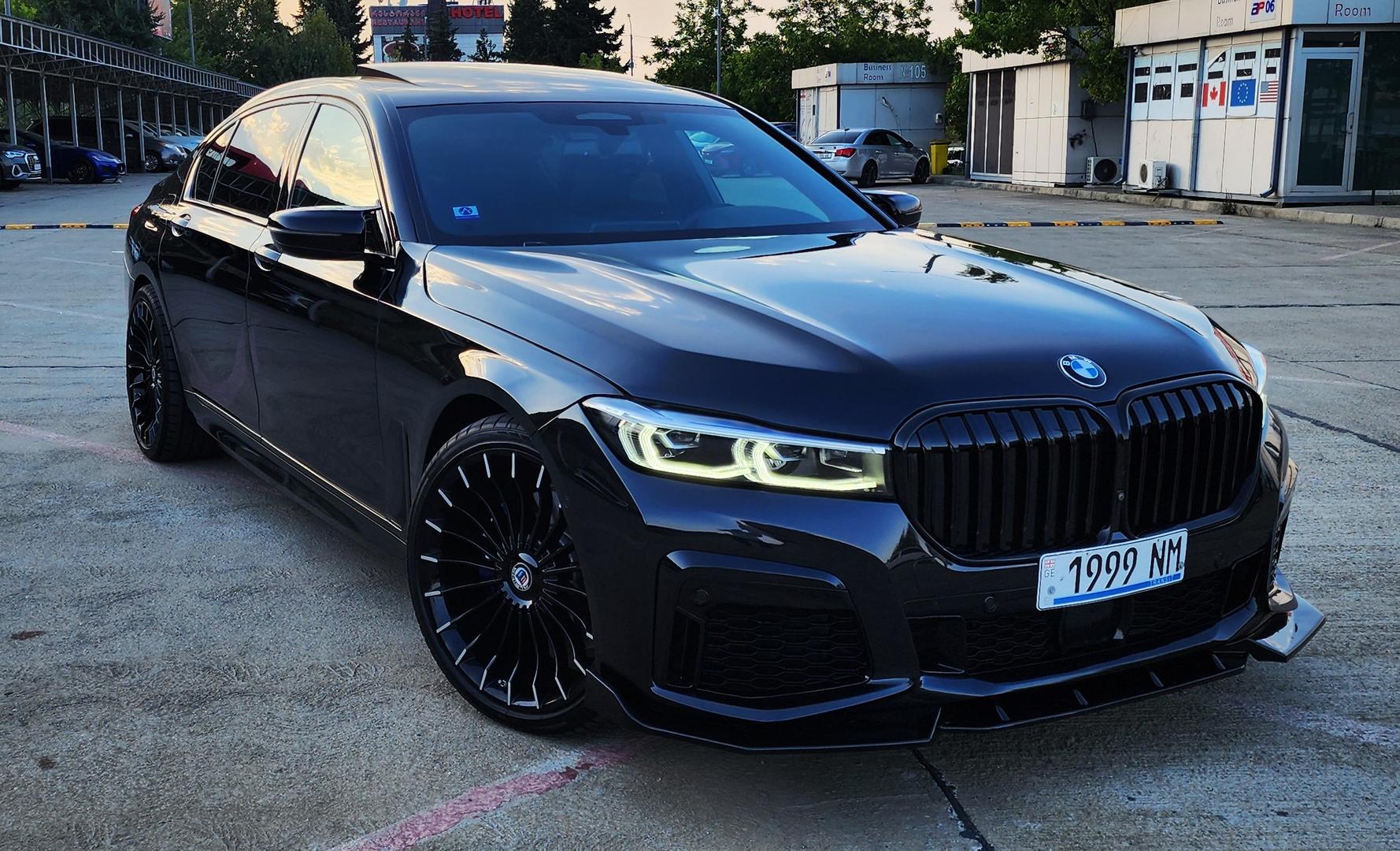 BMW 740 2022 — photo 2