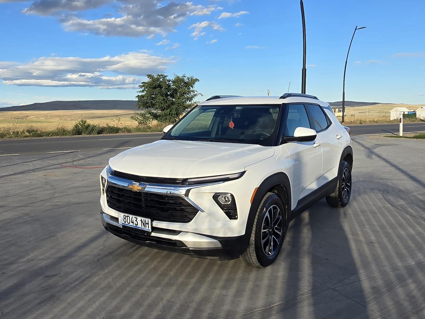 Chevrolet Trailblazer 2023 — photo 2