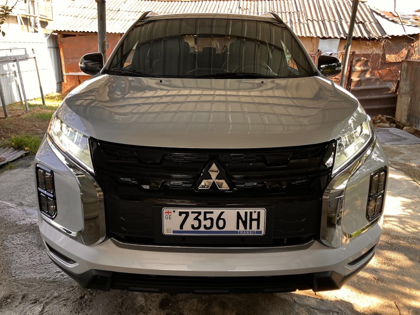 Mitsubishi Outlander Sport 2022 — photo 2
